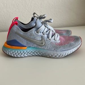 Nike sneakers 💜